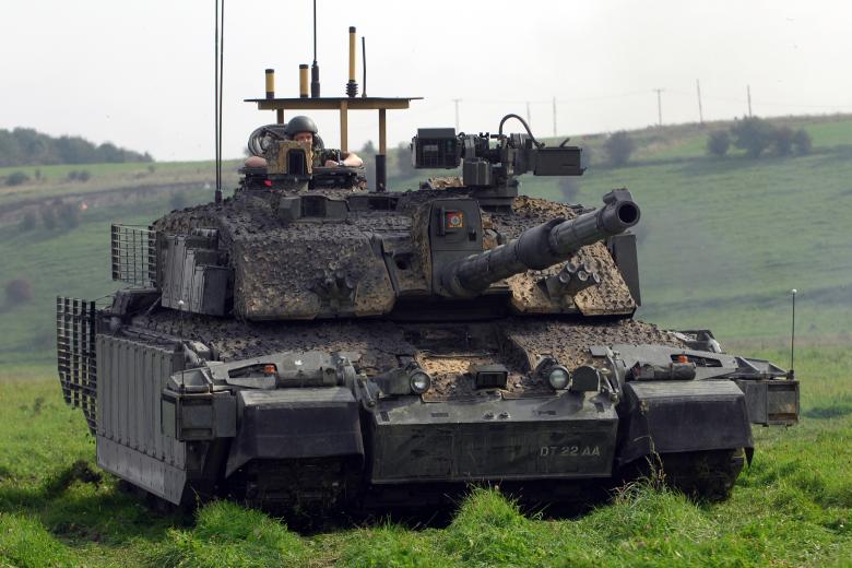 Боевой танк Challenger 2 стоит на вооружении Британии. В Лондоне не исключают его передачи Украине