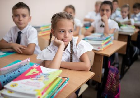 В школы России вернут предмет о духовности и нравственности. Зачем это надо