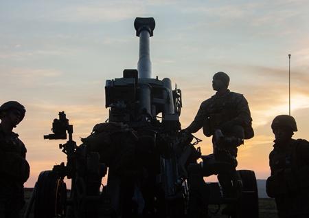 Военкор Пегов показал захваченную американскую гаубицу «Три топора»