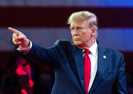 Трамп продолжает рушить мировые фондовые рынки