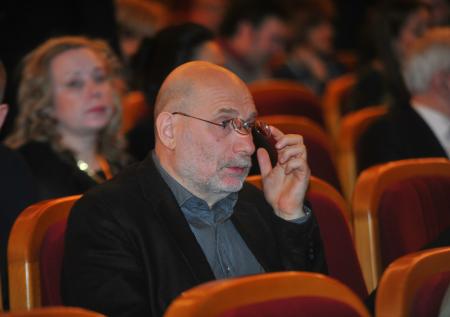 Вышел новый роман Бориса Акунина «Мiр и война»