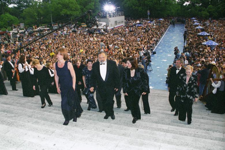 Церемония открытия IX Открытого россиийского кинофестиваля «Кинотавр», 1998 год