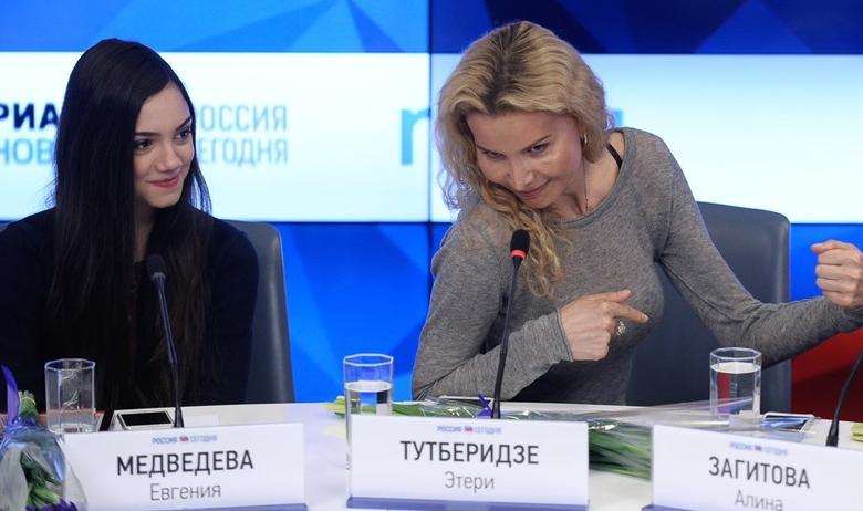 Евгения Медведева и Этери Тутберидзе