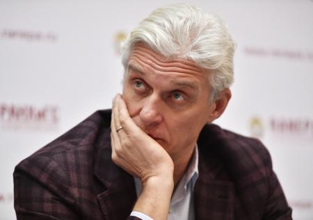 У бизнесмена Тинькова нашли многомиллионные долги