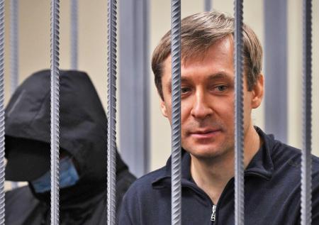 У близких экс-полковника Захарченко изъяли в пользу России 50 млн рублей