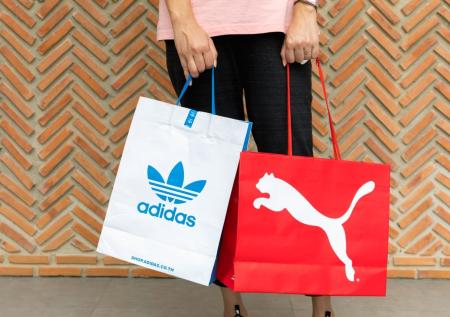 «Известия»: Россия не останется без кроссовок Adidas и Puma
