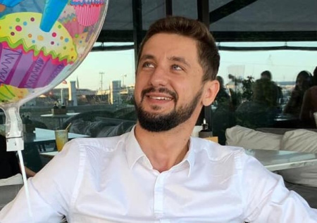 Владельцу толстого кота хотят подарить акции «Аэрофлота»