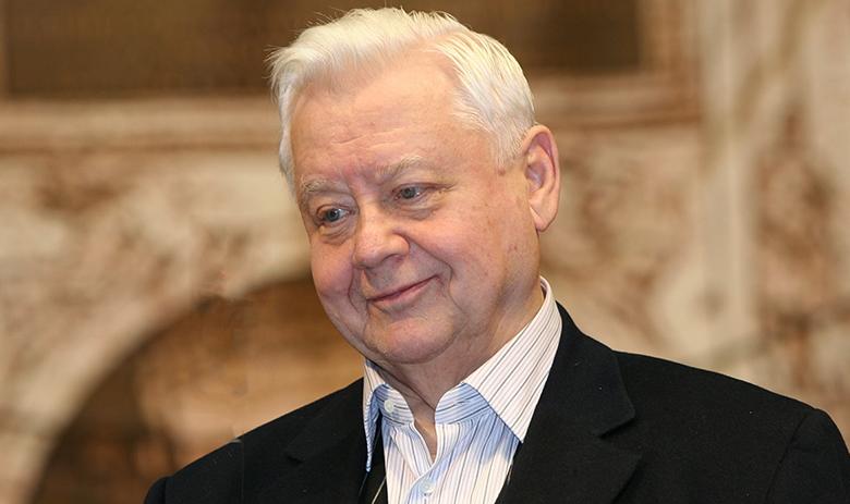 Олег Табаков