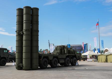 Оружие на топливо: от Москвы и Тегерана ждут бартерной сделки