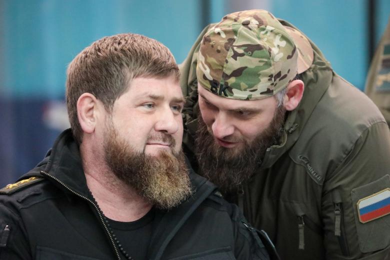 Глава Чечни Рамзан Кадыров и руководитель Российского университета спецназа Байбетар Вайханов (слева направо)