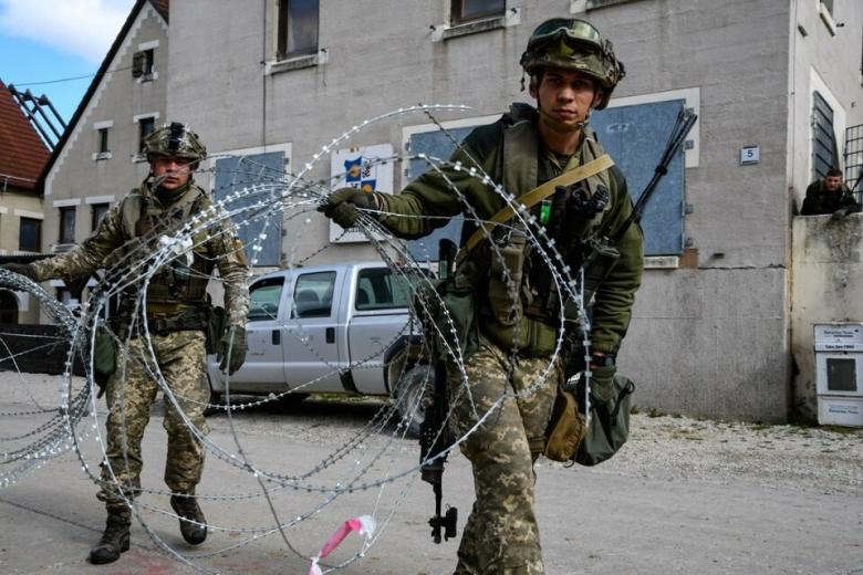 Солдаты Вооруженных сил Украины
