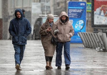 В России стартовала самая короткая рабочая неделя в году