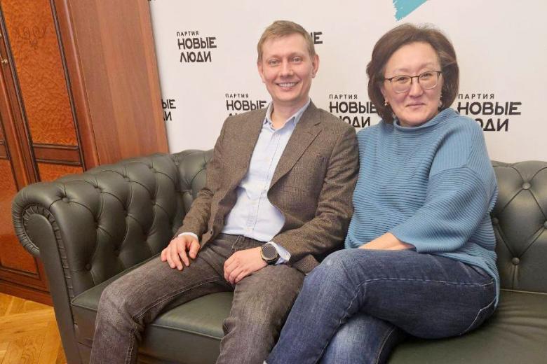 Владимир Плякин, Сардана Авксентьева