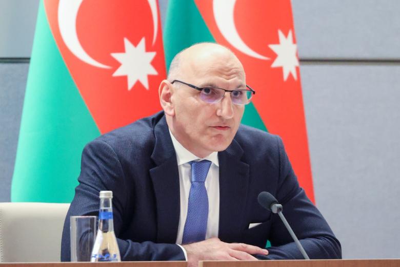 Эльчин Амирбеков