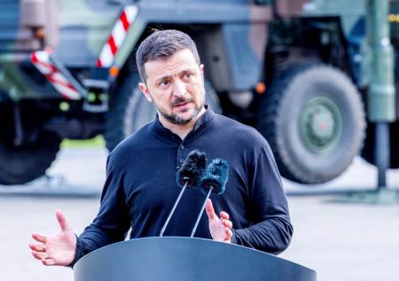 Медведчук оценил, признают ли другие страны нелегитимность Зеленского