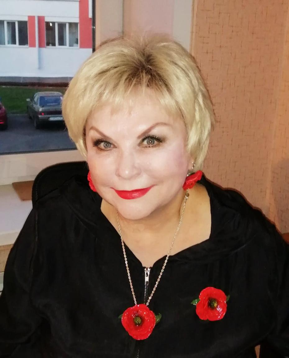 Ангелина Ноздрина