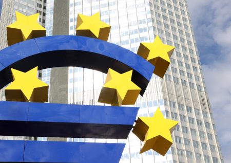 Названа сумма, в которую кредит Украине обойдется Европе