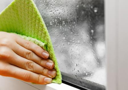 Жители Новосибирска засняли последствия дождя из пластика