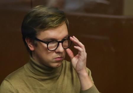 Следствие просит оставить коммерческого директора Собчак в СИЗО до 24 марта