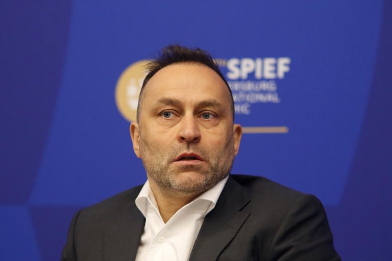 Дмитрий Свищев