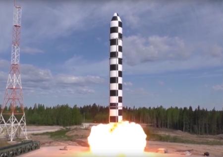 Реакцию США на предупреждение Путина о ракете «Сармат» назвали неожиданной