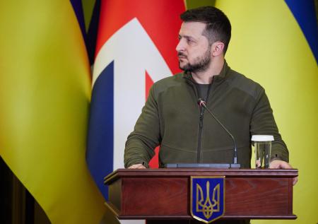 Зеленский сдал анкету для получения Украиной статуса кандидата в ЕС