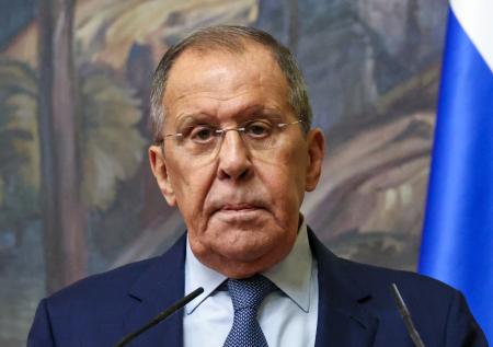 Лавров прилетел на заседание в Скопье маршрутом, которого не ожидали