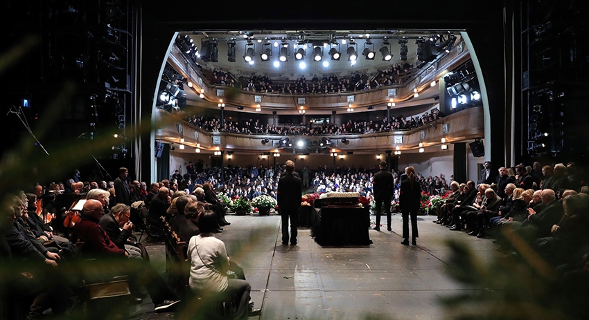 Церемония прощания с актёром и режиссёром Олегом Табаковым