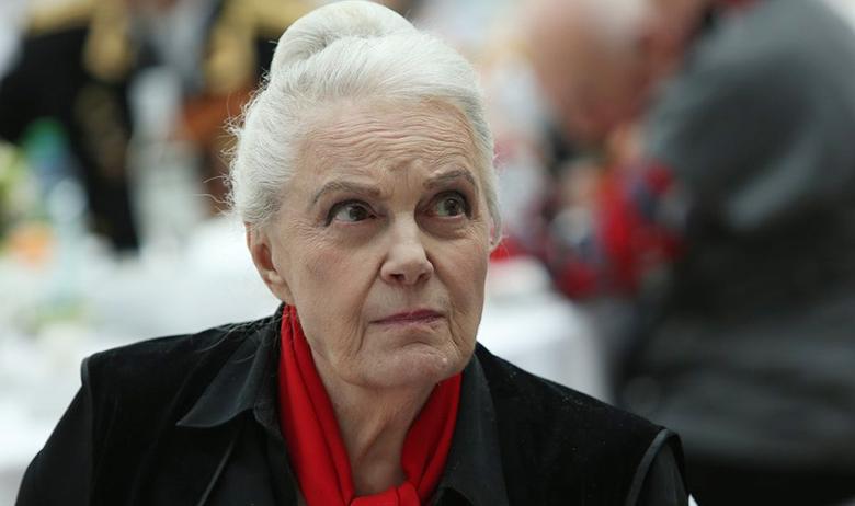 Элина Быстрицкая