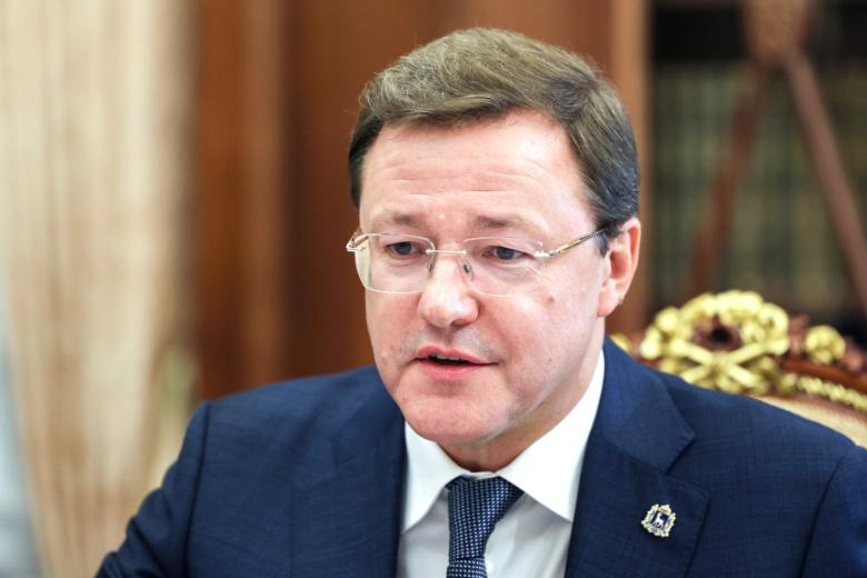 Дмитрий Азаров