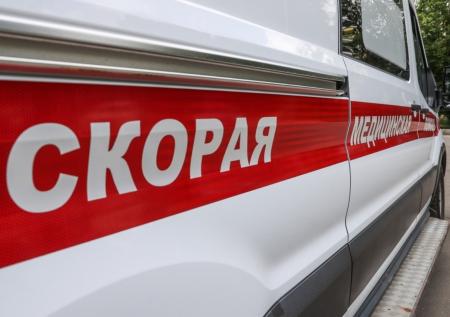 Пьяный водитель за рулем иномарки столкнул большегруз с моста в Приморье