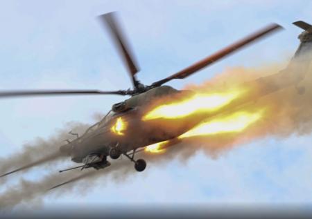 Российские Ка-52 уничтожили группу украинских диверсантов