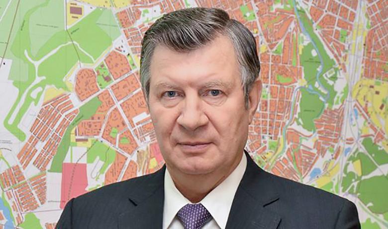 Николай Овчаров