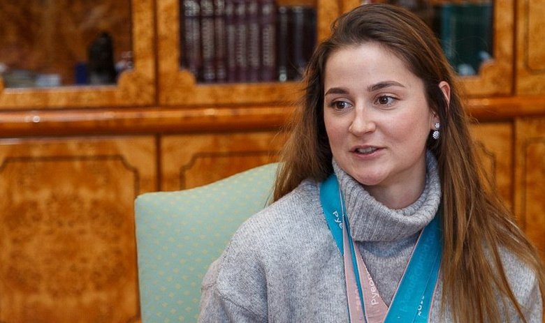 Лыжница Юлия Белорукова