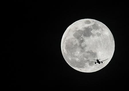 Роскосмос покажет макет лунной базы в Ле Бурже