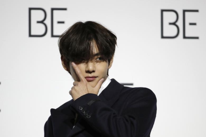 Участник группы BTS Ви