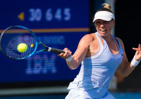 Звонарёва завершила борьбу на Australian Open