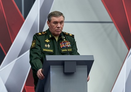 Арестович подтвердил попытку покушения ВСУ на главу генштаба РФ Герасимова