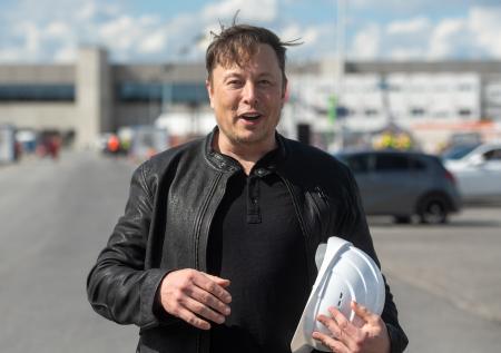 «Это дерьмо»: Илон Маск не контролировал себя и срывал зло на сотрудниках