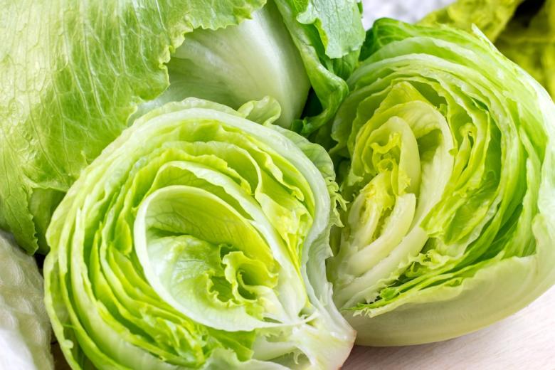Чем полезен салат айсберг — диетолог призналась, что для нее это продукт №1