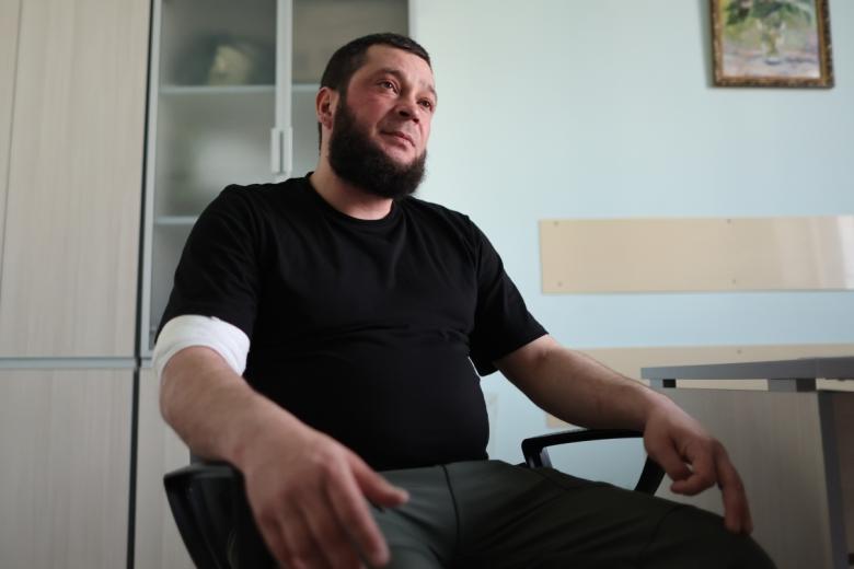Командир 1-го элитного штурмового взвода батальона Хохла спецназа «Ахмат» с позывным Абрек