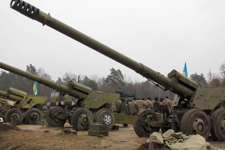 Артиллерийская батарея украинских военных