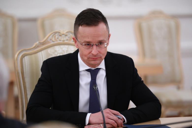 Петер Сийярто