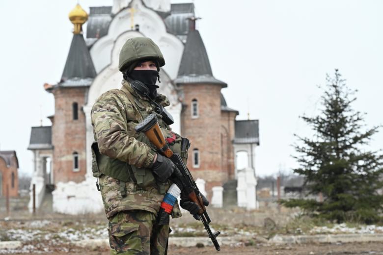 Боец подразделения ЧВК «Вагнер» в Соледаре