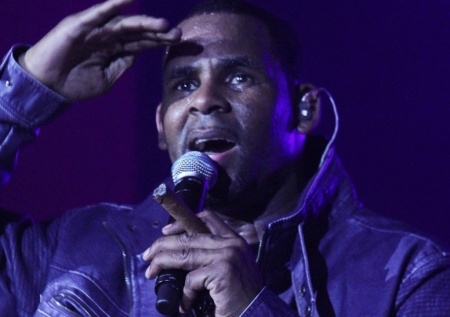 Осужденному рэперу R Kelly добавили 20 лет тюрьмы за детское порно