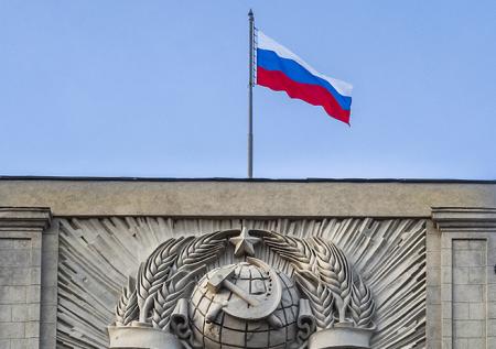 «Известия»: Госдума готовится принять новый «закон Димы Яковлева»