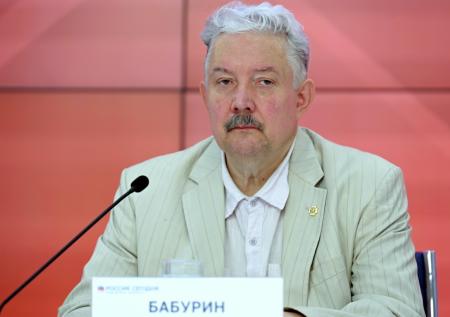 ЦИК разрешил Харитонову и Бабурину начать предвыборную агитацию