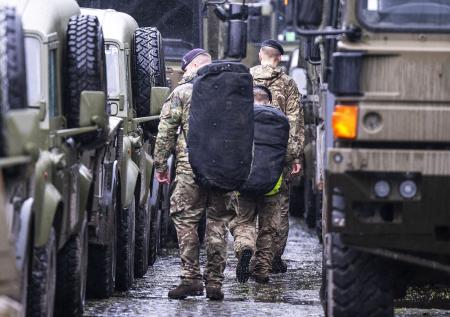 В ФРГ захотели получить согласие России перед отправкой военных на Украину