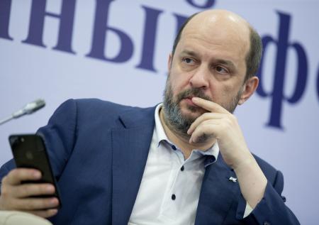 Траты в полмиллиарда на приложение для чиновников назвали оправданными