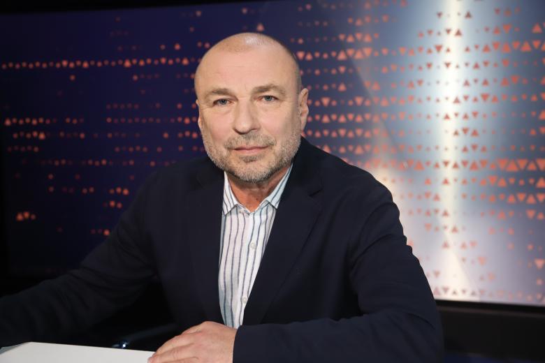 Александр Жулин